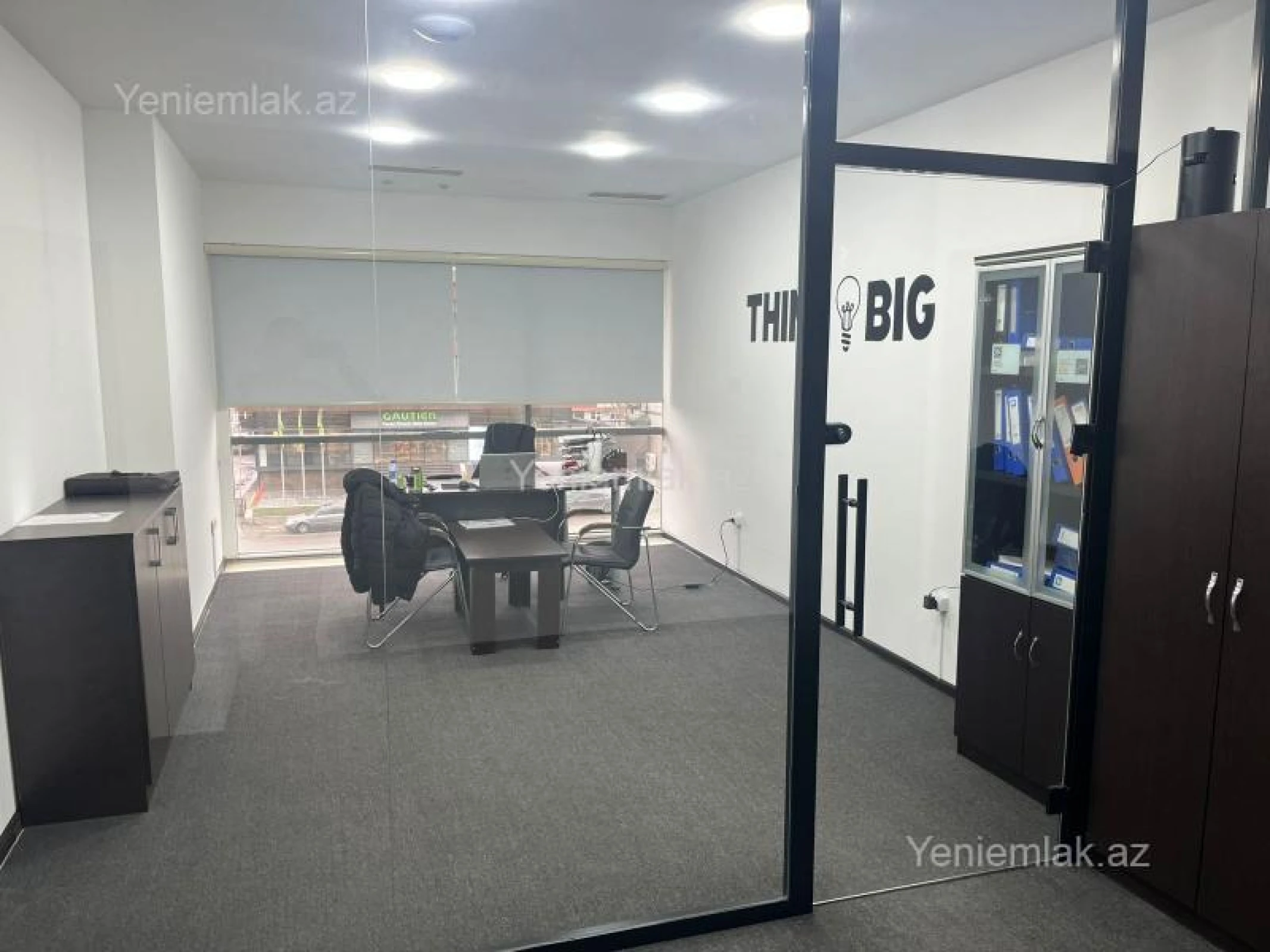 Satılır 10 otaqlı ofis 440 m²