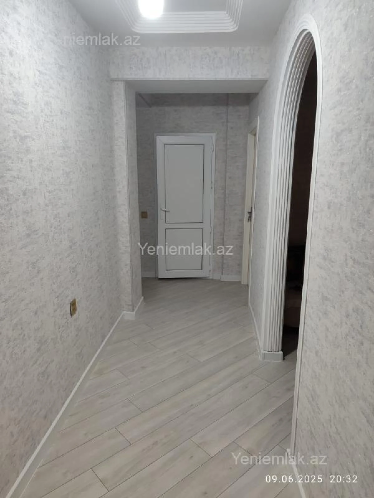 Satılır 3 otaqlı yeni tikili 85 m²