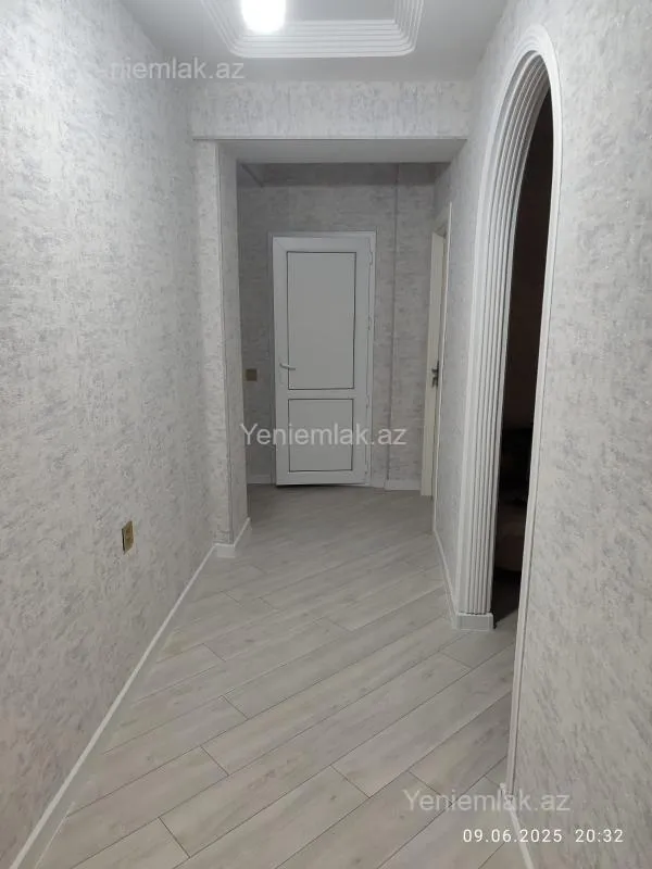 Satılır 3 otaqlı yeni tikili 85 m²