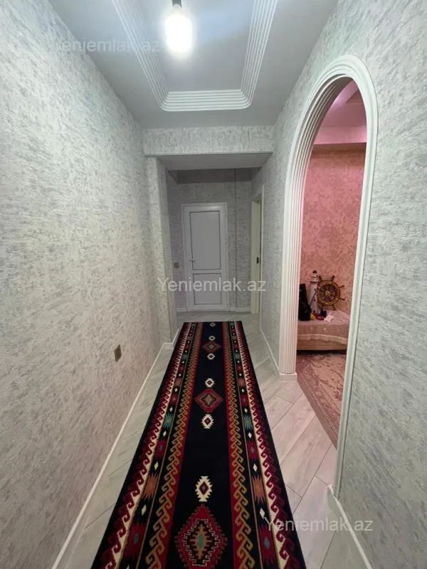 Satılır 3 otaqlı yeni tikili 85 m²