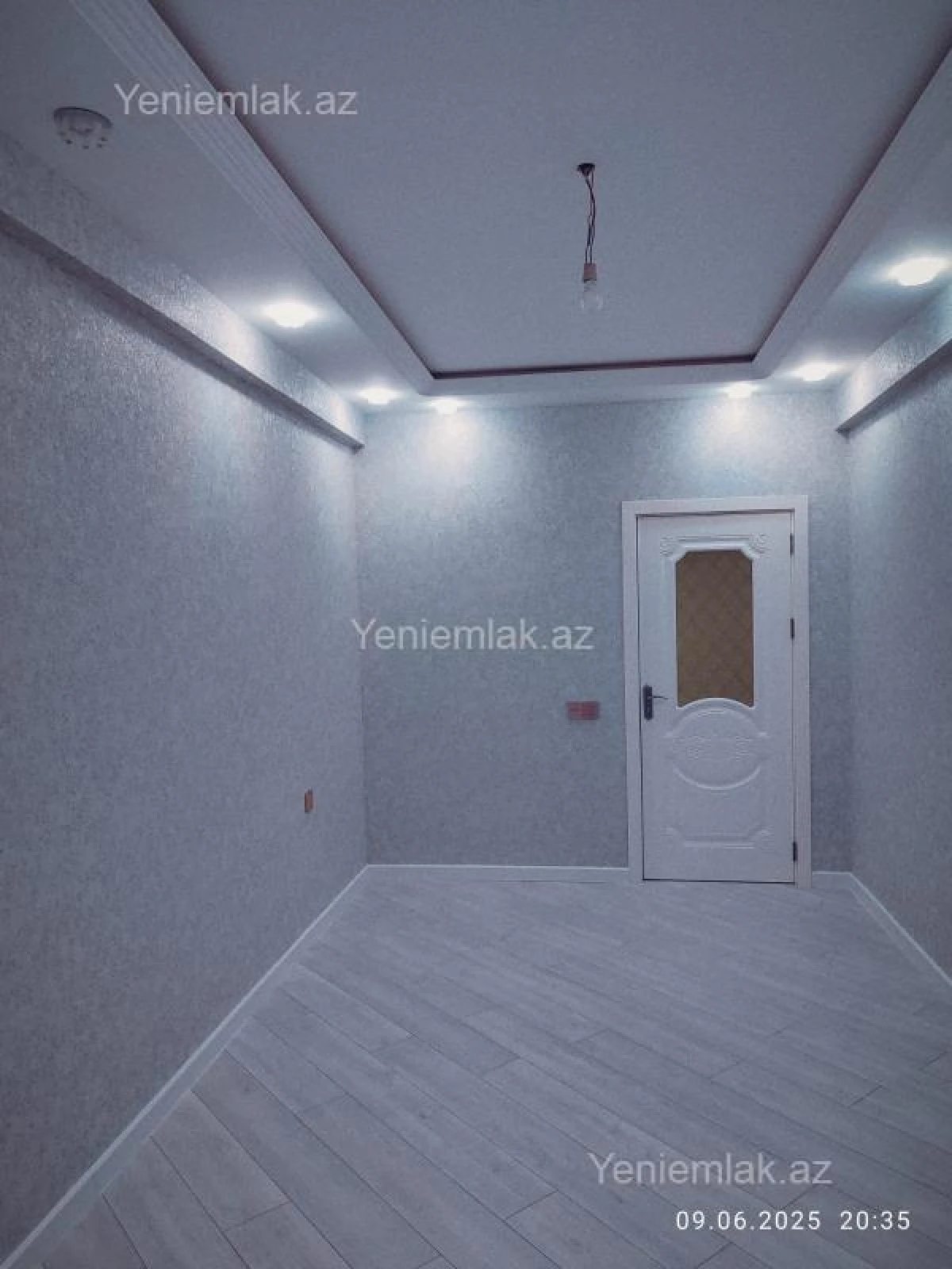 Satılır 3 otaqlı yeni tikili 85 m²