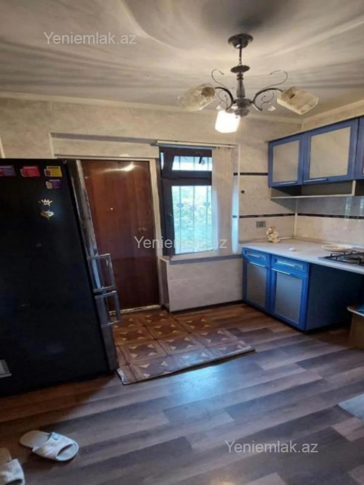 Satılır 3 otaqlı köhnə tikili 80 m²