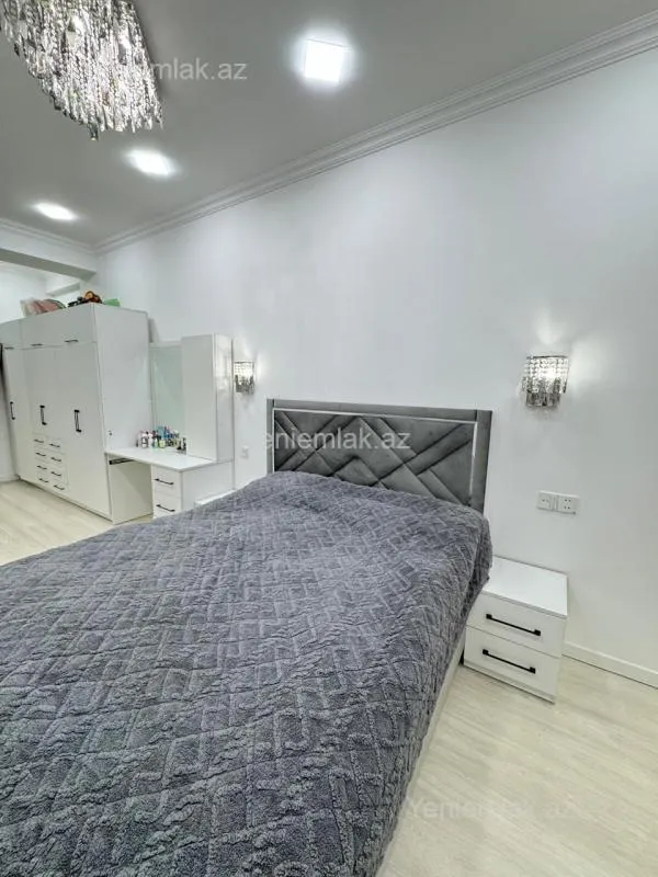 Satılır 3 otaqlı yeni tikili 126 m²