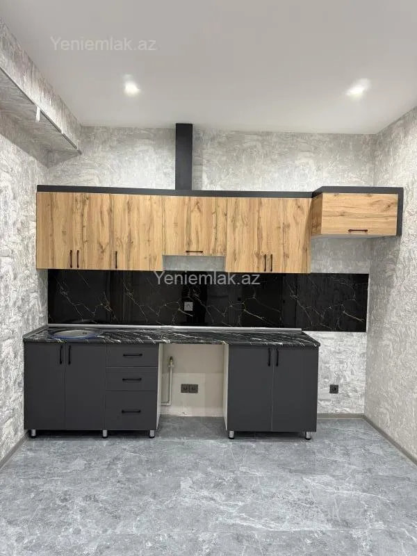 Satılır 3 otaqlı yeni tikili 70 m²