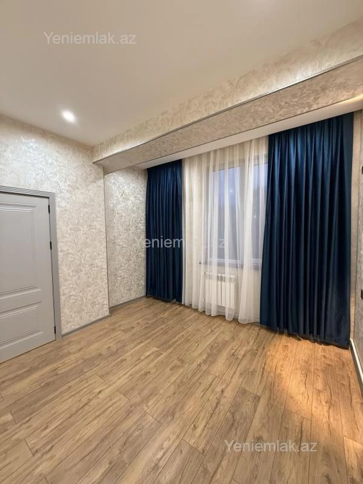 Satılır 3 otaqlı yeni tikili 70 m²
