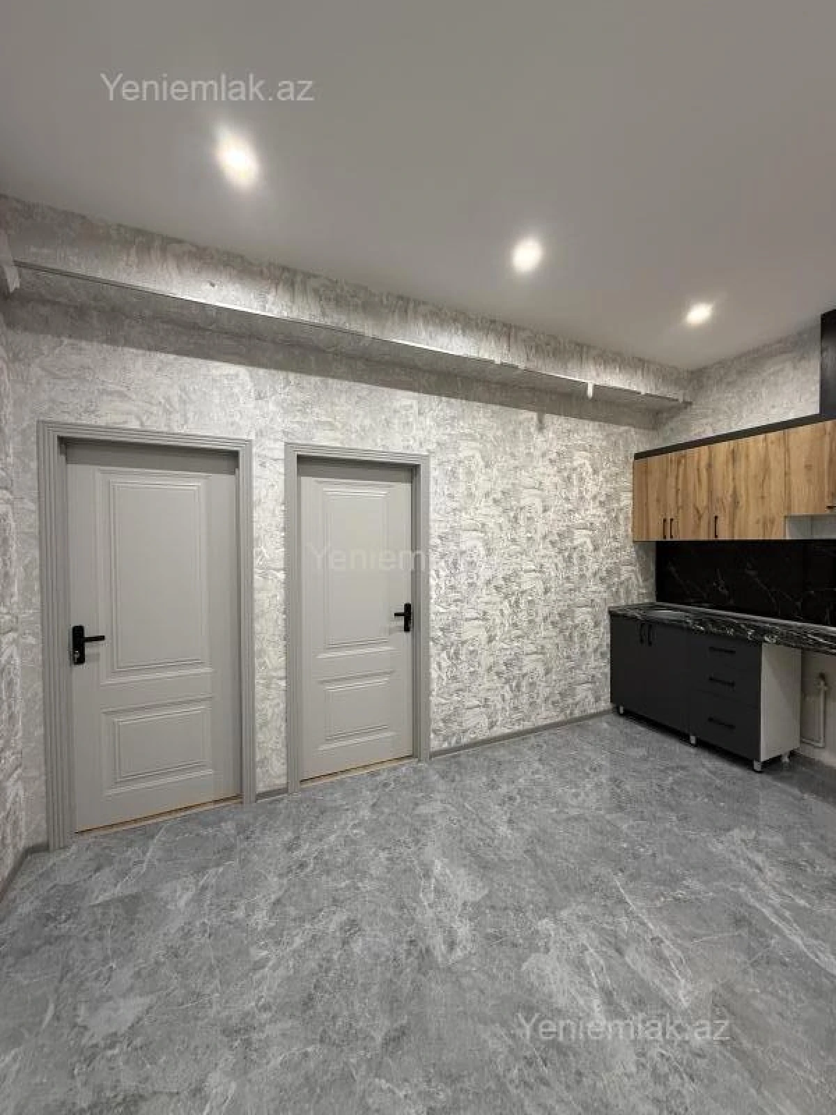 Satılır 3 otaqlı yeni tikili 70 m²