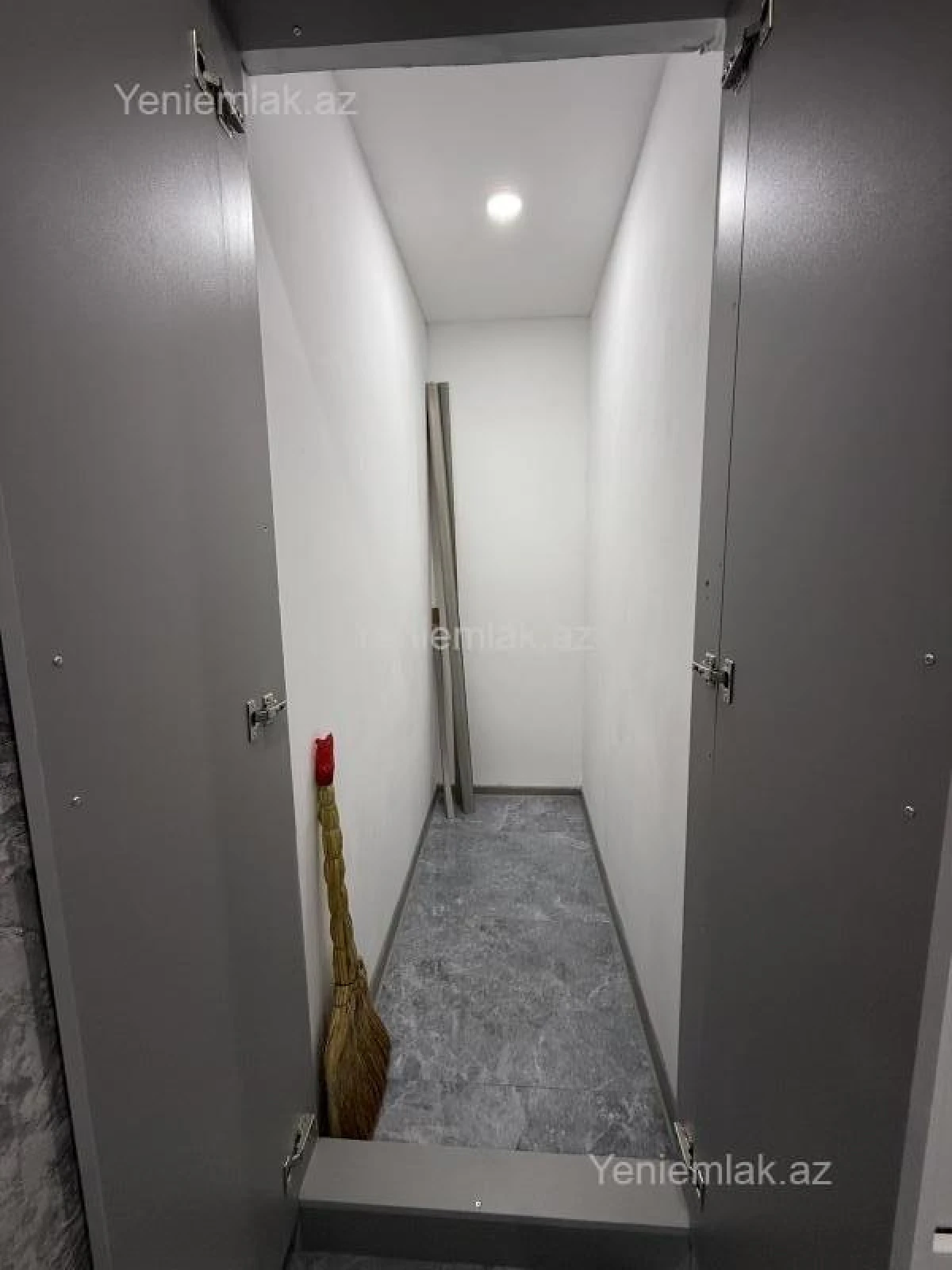 Satılır 3 otaqlı yeni tikili 70 m²