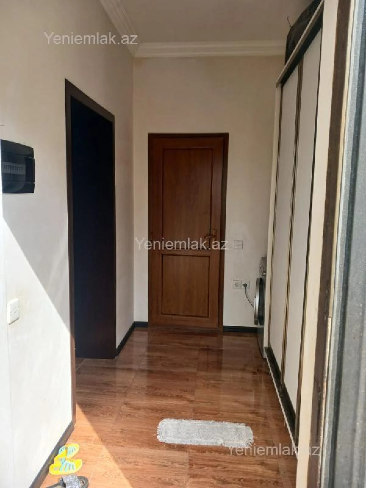 Satılır 7 otaqlı həyət evi 220 m²