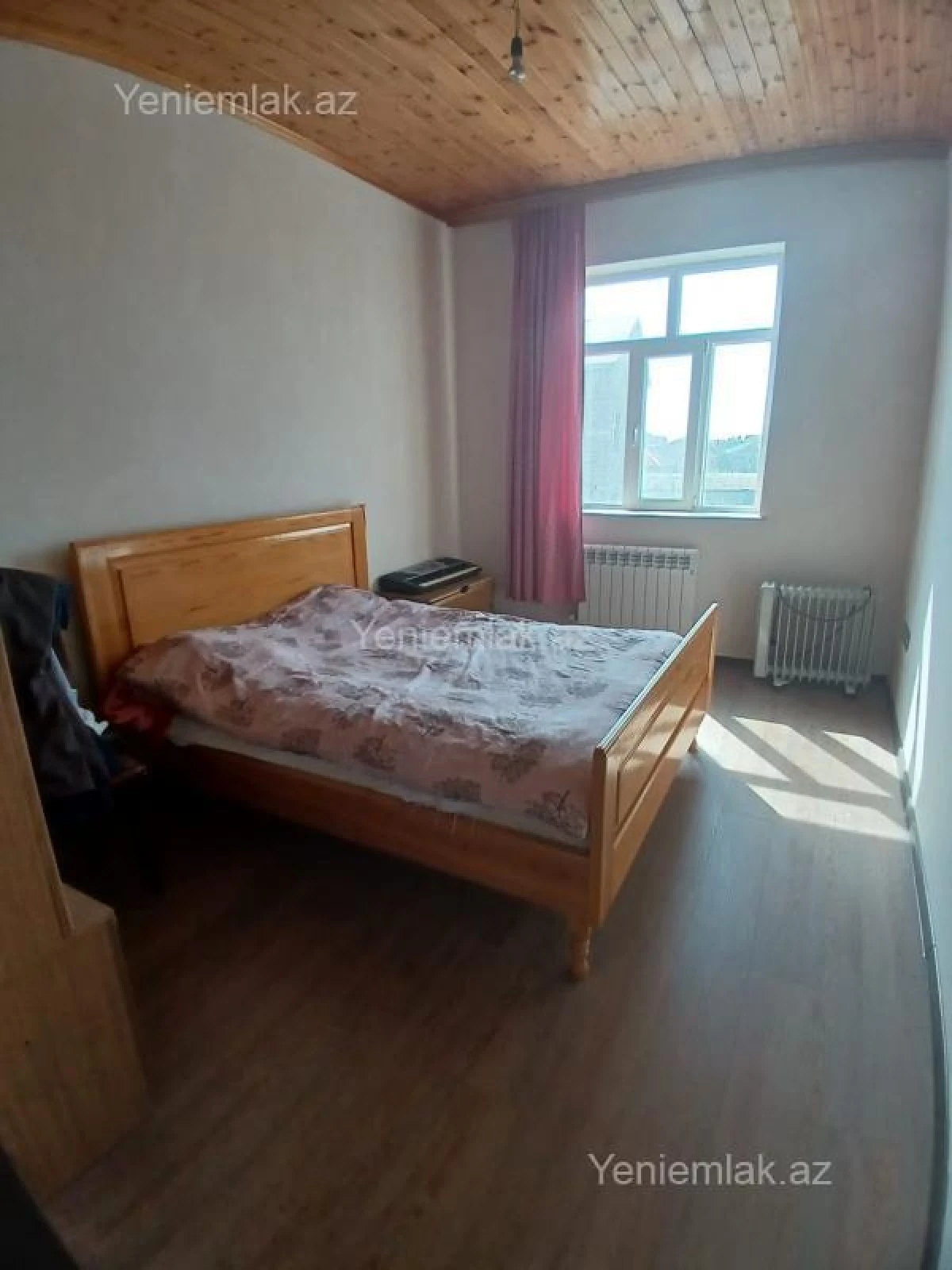 Satılır 7 otaqlı həyət evi 220 m²