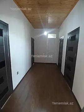 Satılır 7 otaqlı həyət evi 220 m²