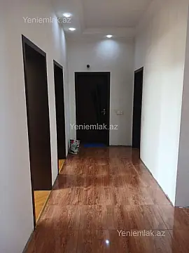 Satılır 7 otaqlı həyət evi 220 m²