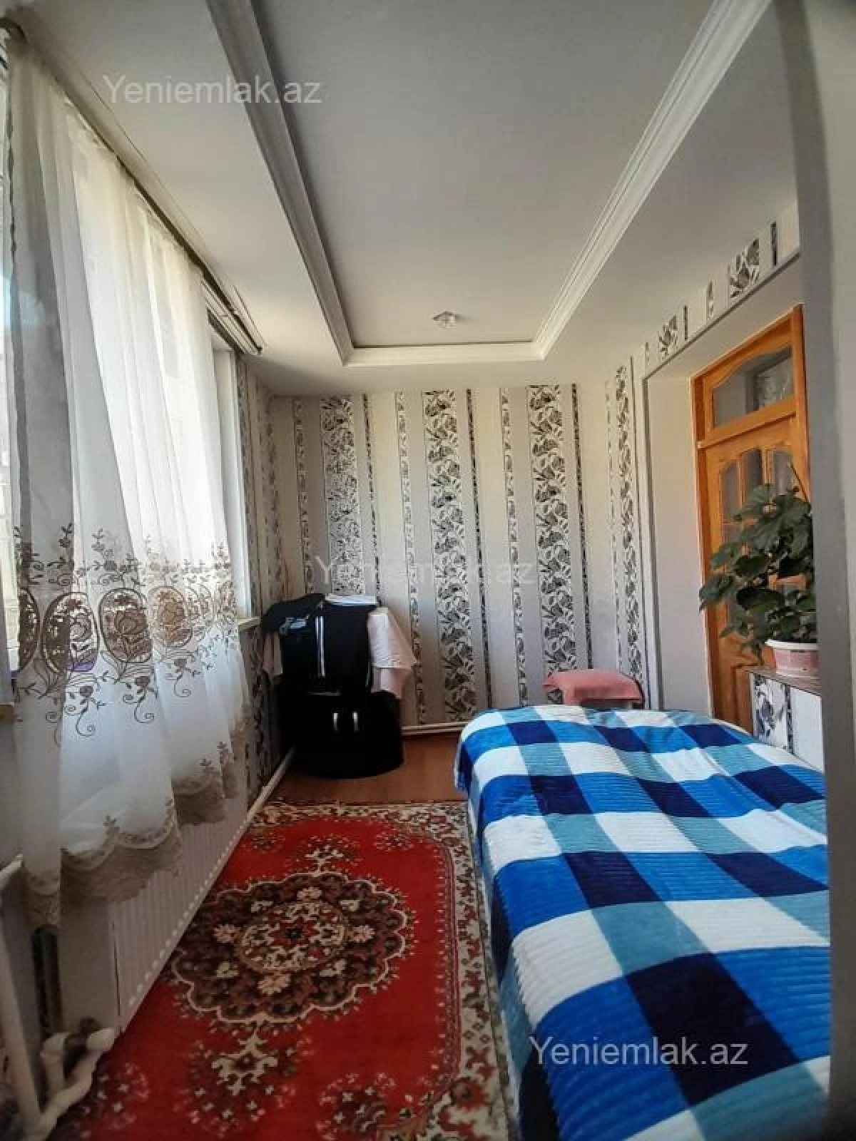 Satılır 2 otaqlı köhnə tikili 55 m²