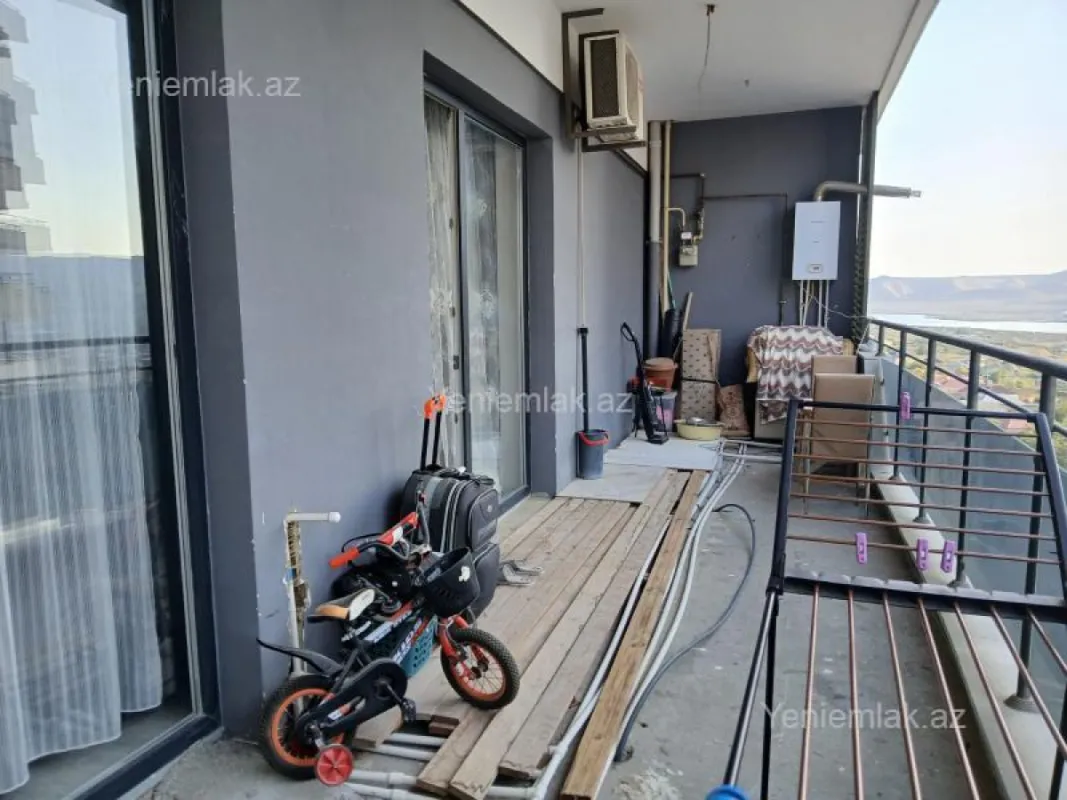 Satılır 2 otaqlı yeni tikili 82 m²