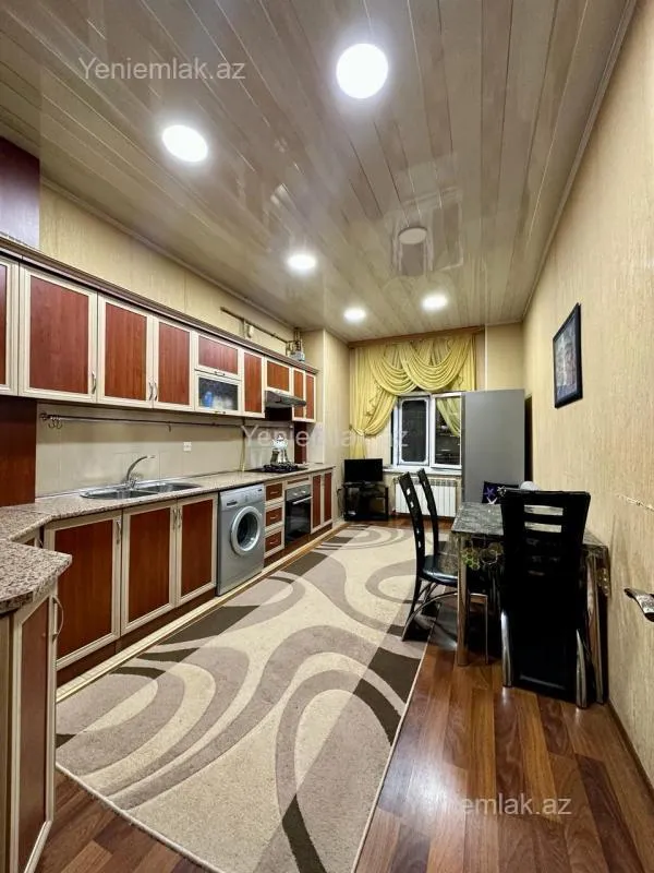 Satılır 3 otaqlı yeni tikili 119 m²