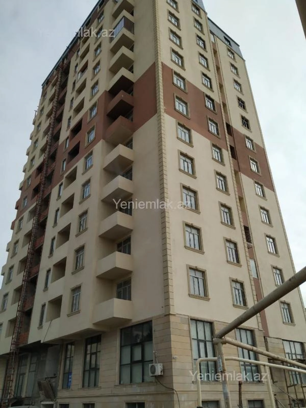Satılır 3 otaqlı yeni tikili 147 m²