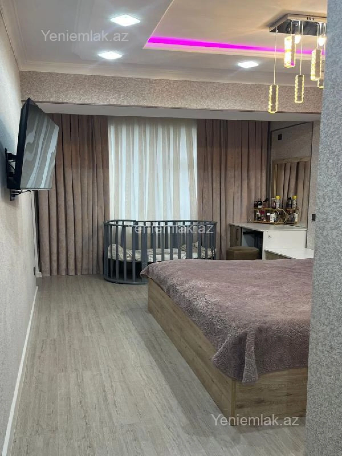 Satılır 3 otaqlı yeni tikili 110 m²