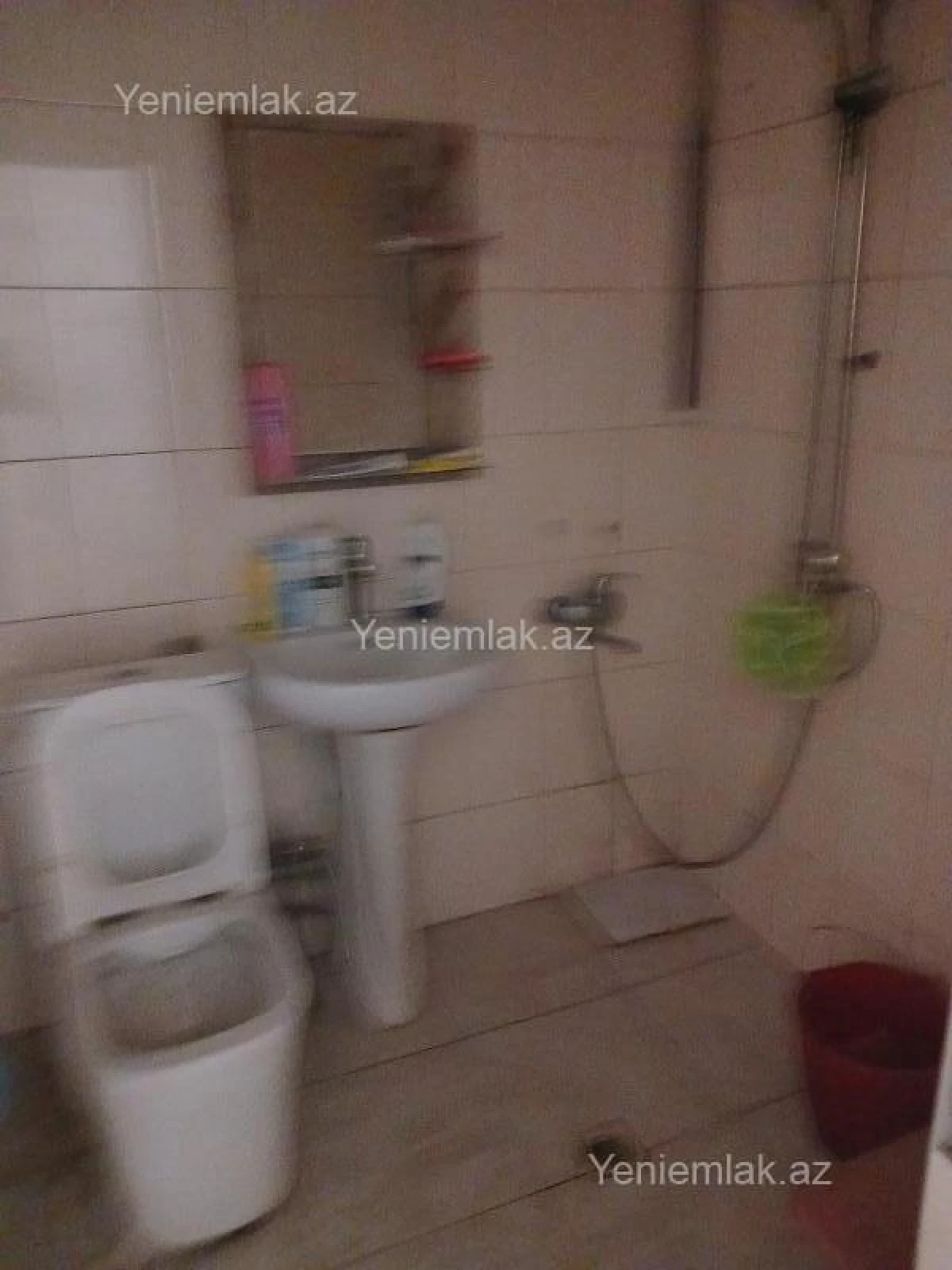 Satılır 1 otaqlı köhnə tikili 40 m²