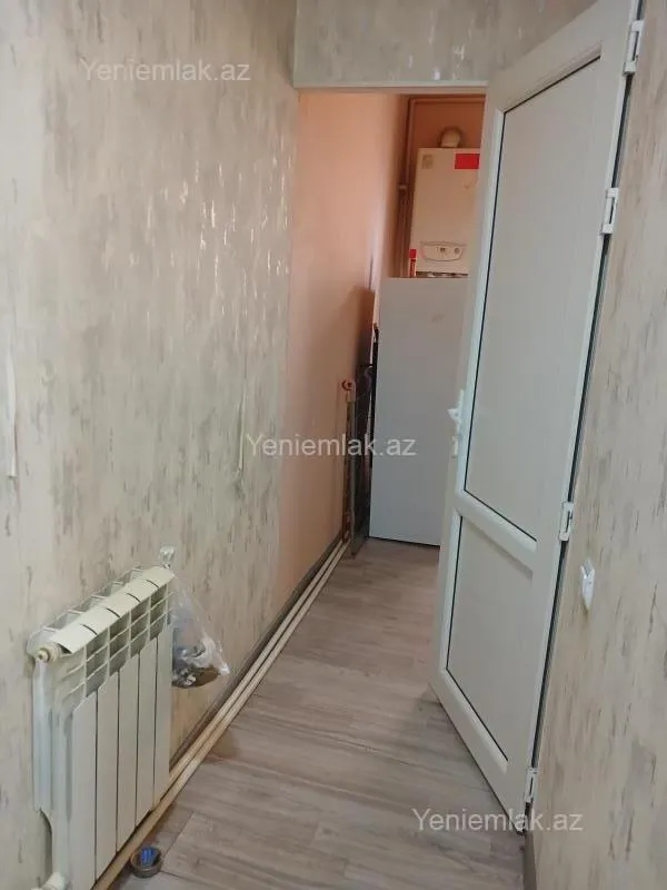 Satılır 1 otaqlı köhnə tikili 40 m²