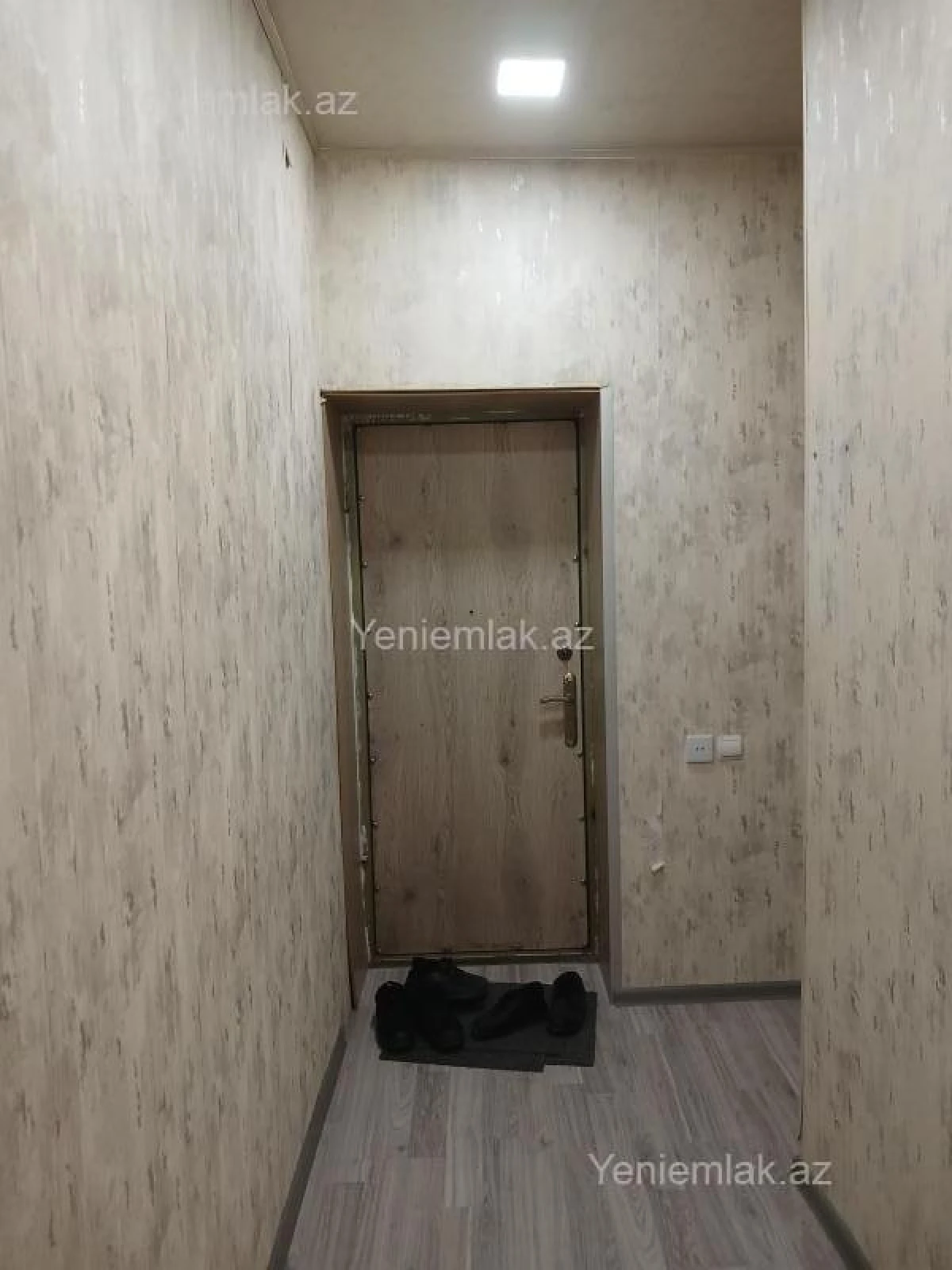Satılır 1 otaqlı köhnə tikili 40 m²