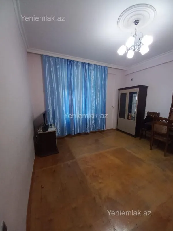 Satılır 2 otaqlı yeni tikili 55 m²