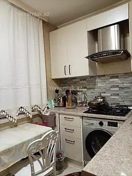 Satılır 2 otaqlı köhnə tikili 40 m²