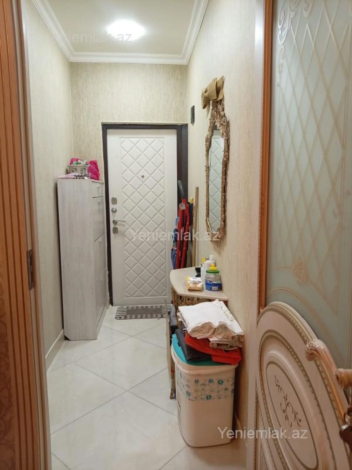 Satılır 2 otaqlı köhnə tikili 40 m²