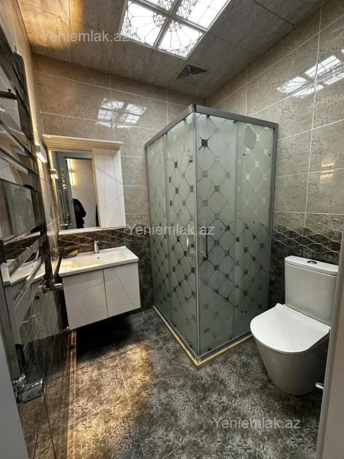 Satılır 2 otaqlı yeni tikili 59 m²