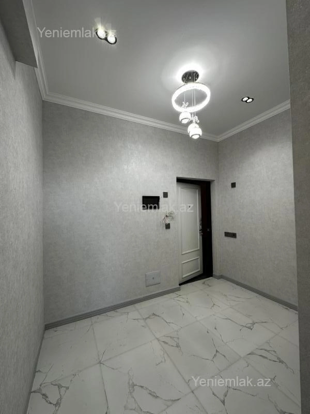 Satılır 2 otaqlı yeni tikili 59 m²