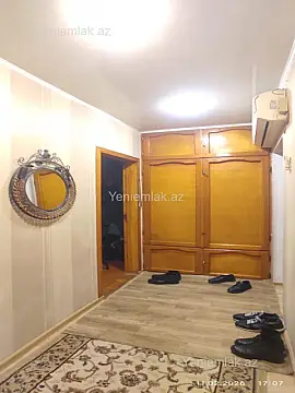 Satılır 4 otaqlı köhnə tikili 92 m²