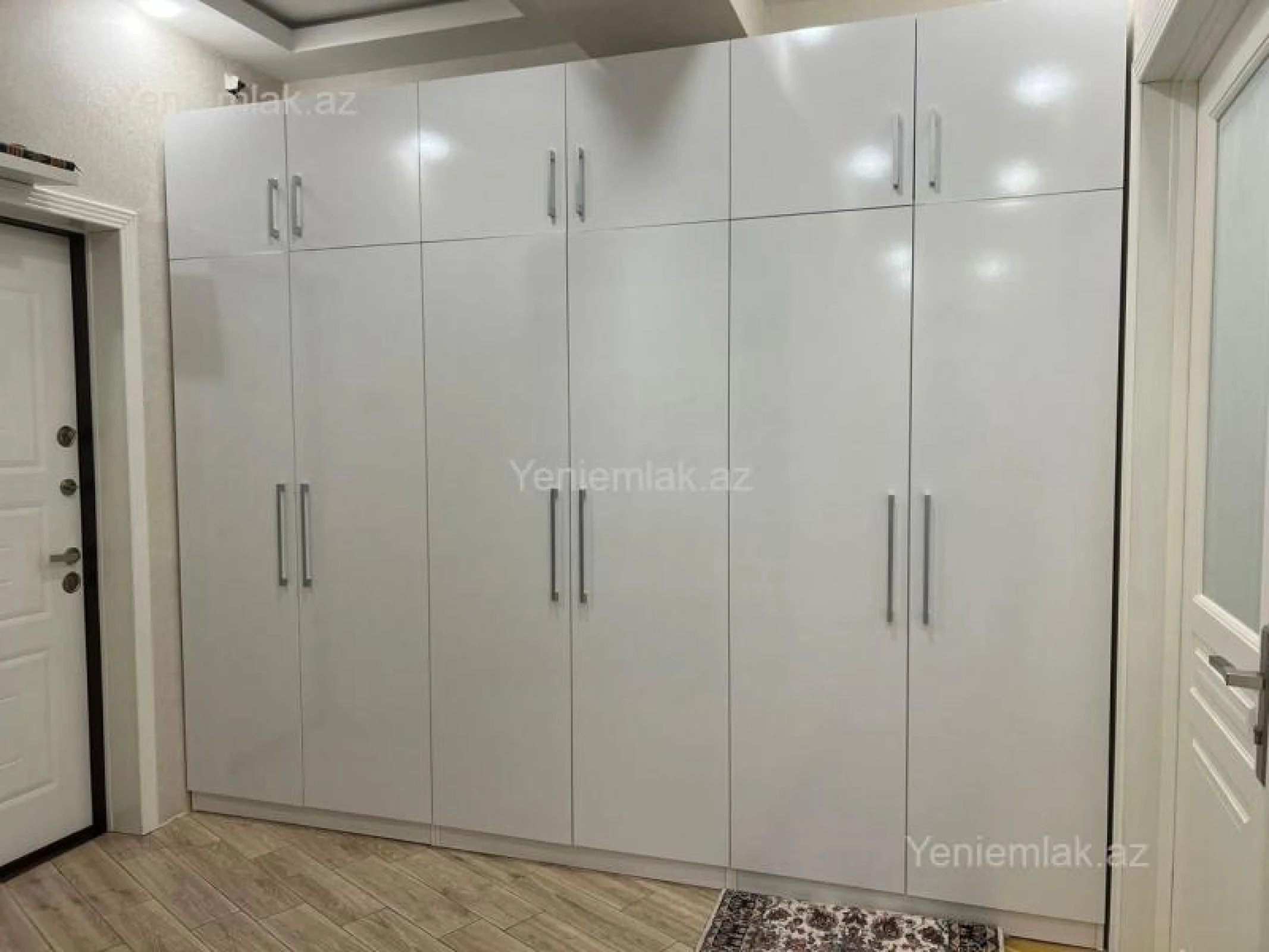 Satılır 2 otaqlı yeni tikili 111 m²