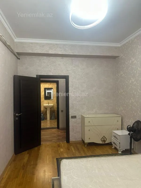 Satılır 2 otaqlı yeni tikili 58 m²