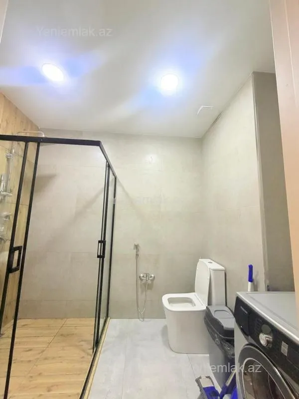 Satılır 2 otaqlı yeni tikili 76 m²