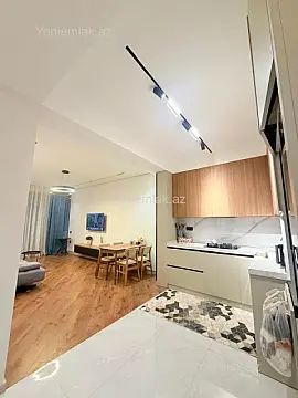 Satılır 2 otaqlı yeni tikili 76 m²