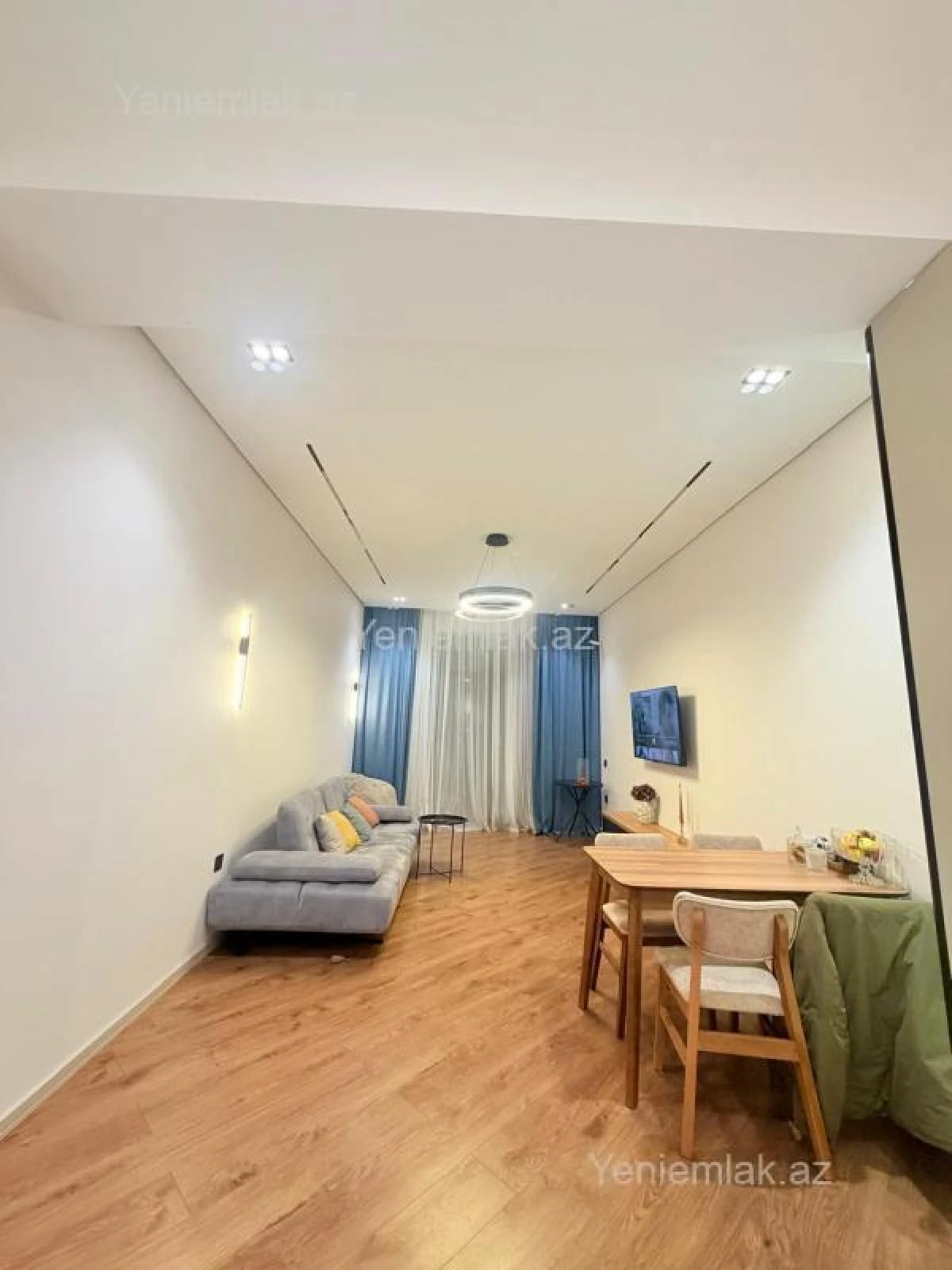 Satılır 2 otaqlı yeni tikili 76 m²