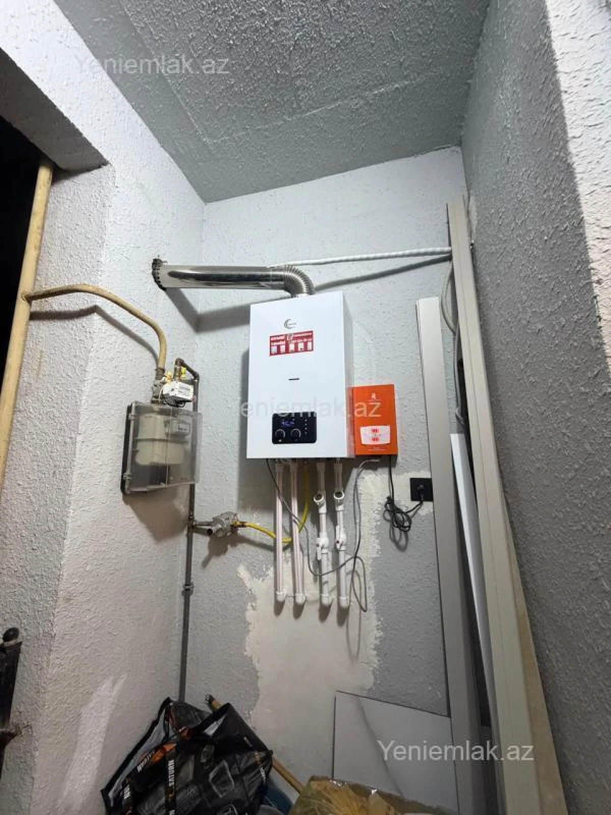 Satılır 2 otaqlı yeni tikili 76 m²