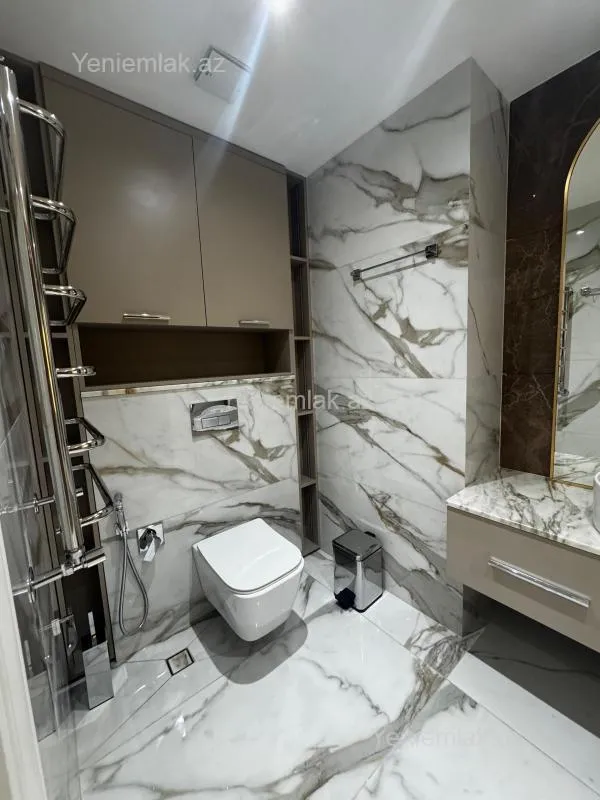 Satılır 4 otaqlı yeni tikili 168 m²