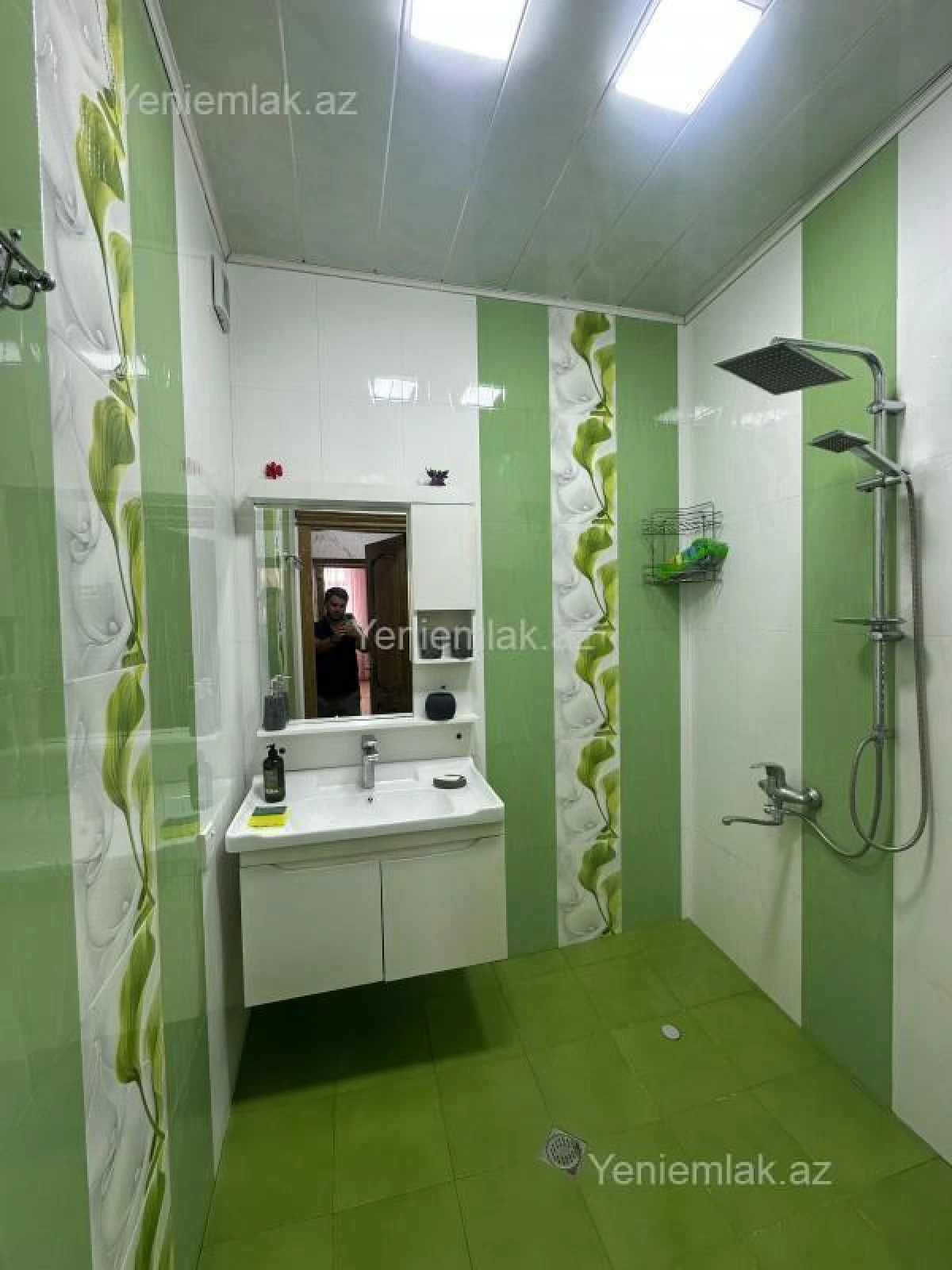 Satılır 3 otaqlı yeni tikili 95 m²