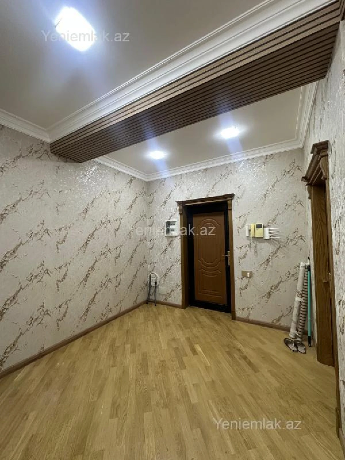 Satılır 3 otaqlı yeni tikili 95 m²