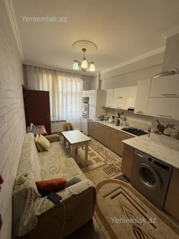 Satılır 2 otaqlı yeni tikili 61 m²