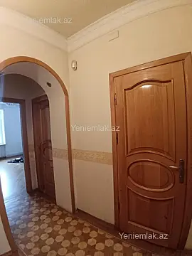 Satılır 3 otaqlı köhnə tikili 72 m²
