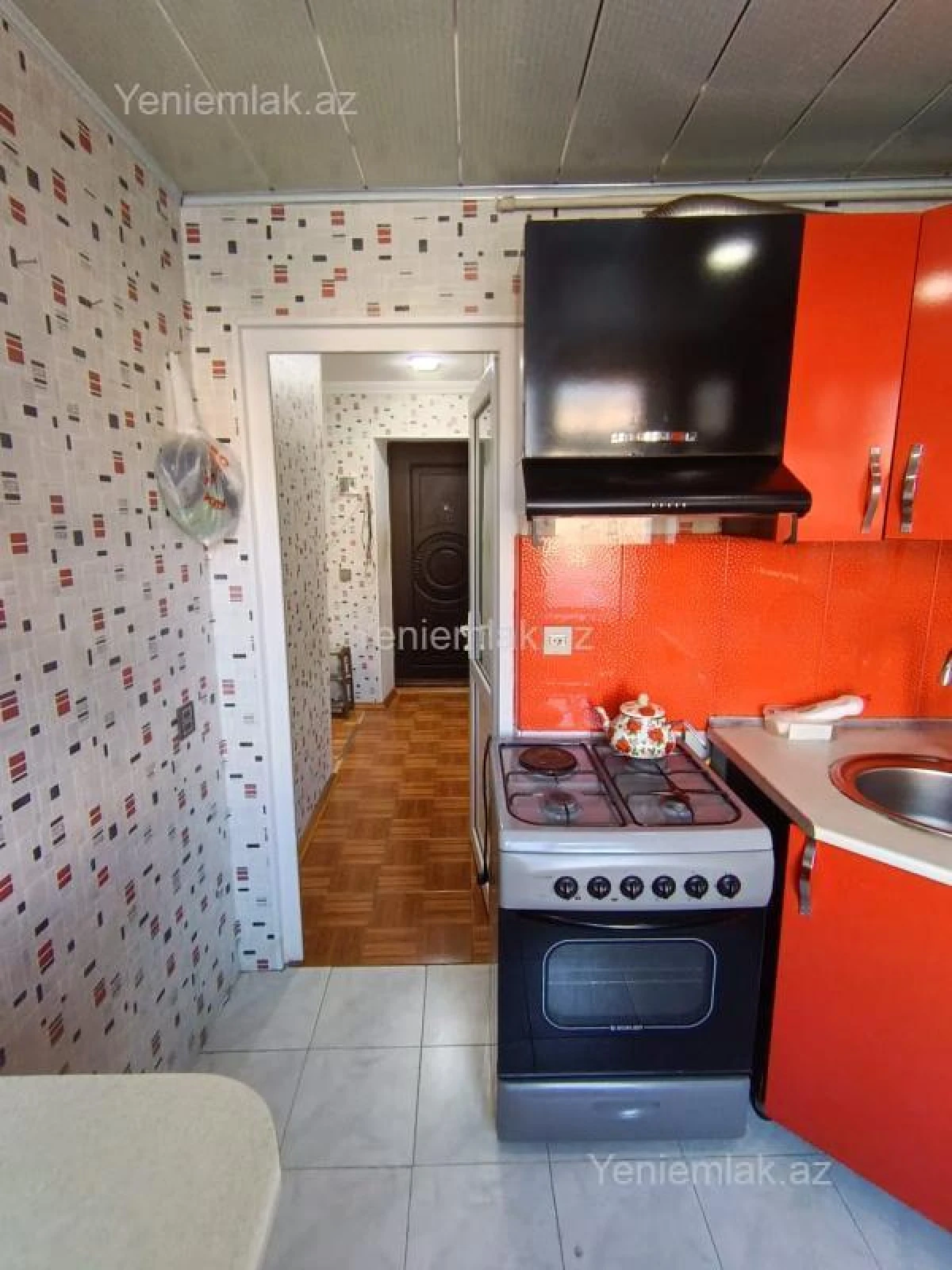 Satılır 2 otaqlı köhnə tikili 54 m²