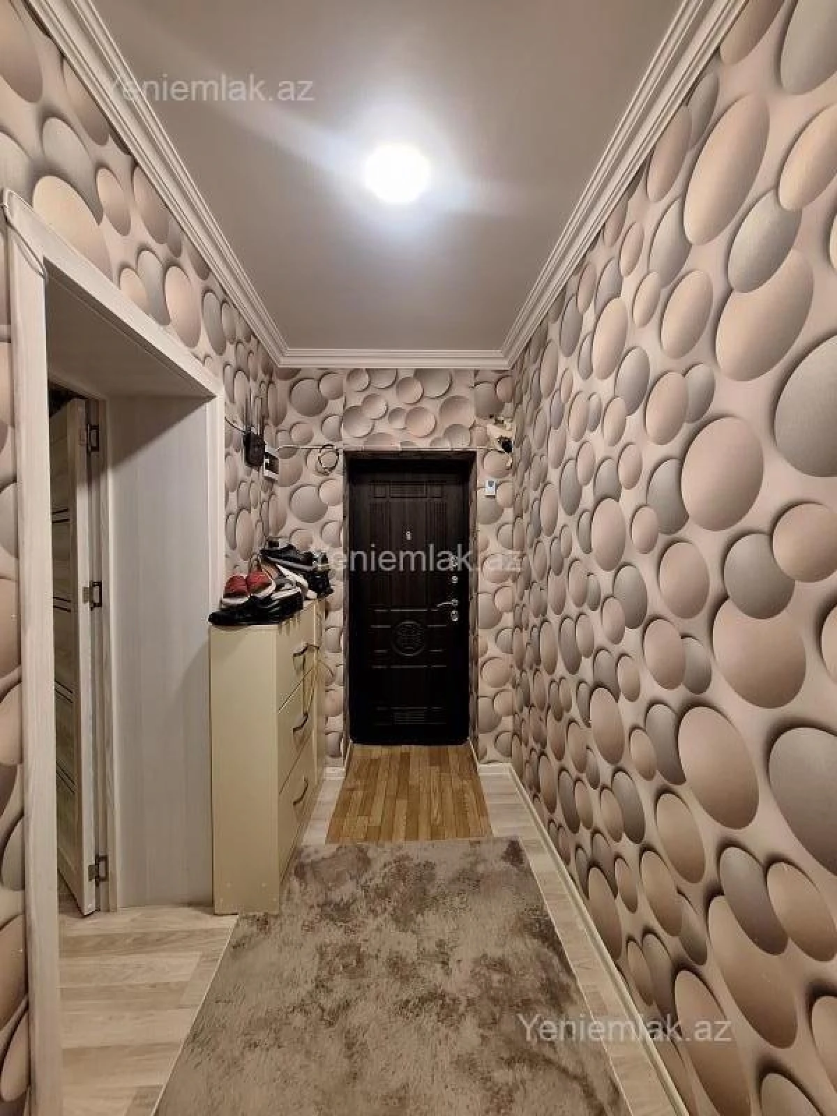 Satılır 4 otaqlı köhnə tikili 85 m²