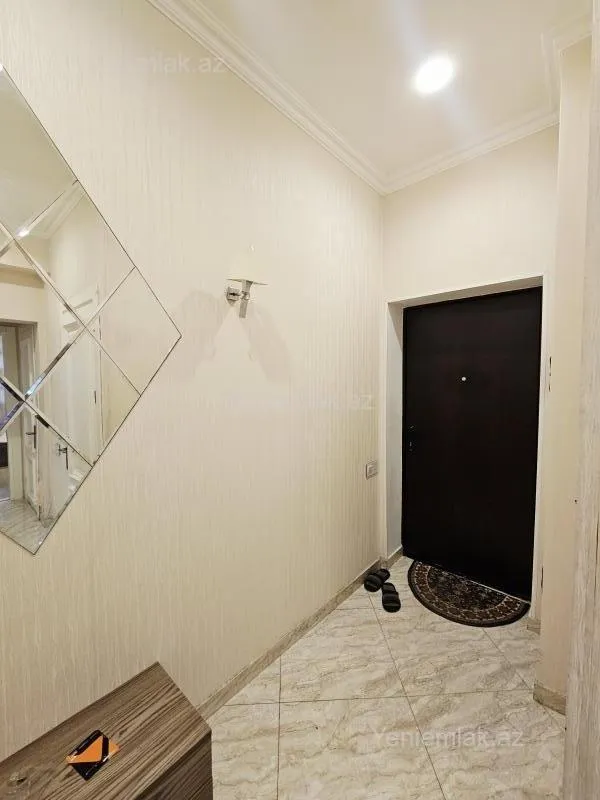 Satılır 2 otaqlı yeni tikili 60 m²