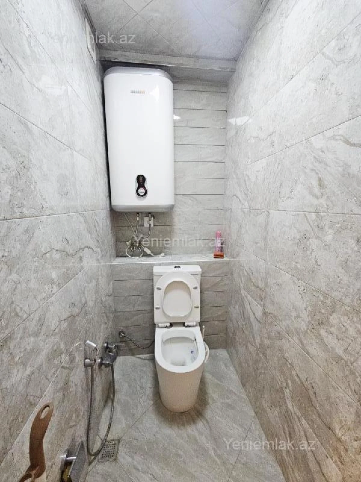Satılır 2 otaqlı yeni tikili 60 m²