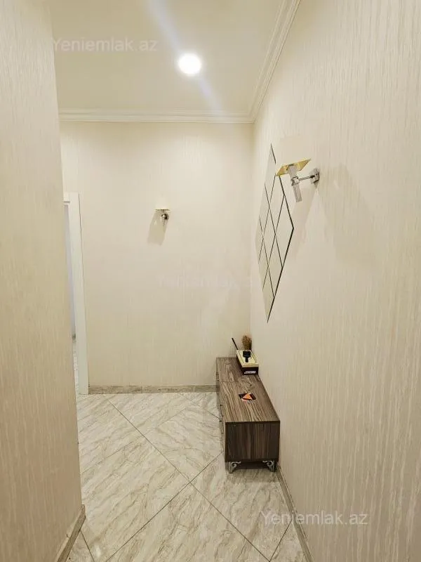 Satılır 2 otaqlı yeni tikili 60 m²