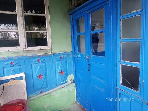 Satılır 3 otaqlı həyət evi 600 m²