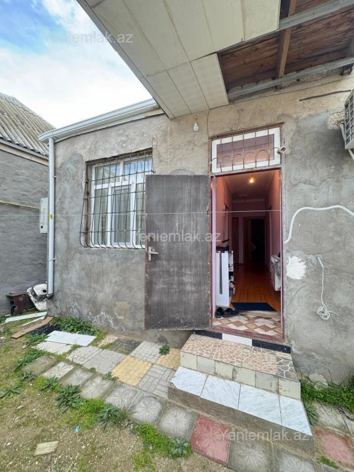 Satılır 3 otaqlı həyət evi 100 m²