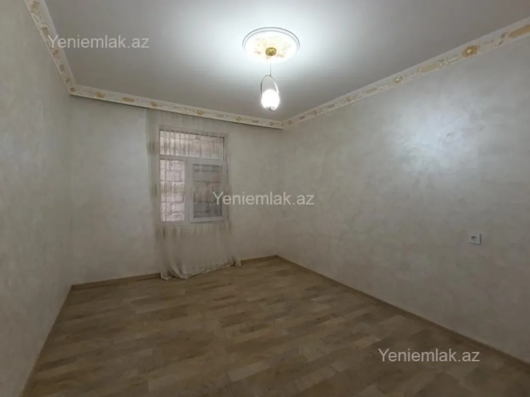 Satılır 2 otaqlı həyət evi 30 m²