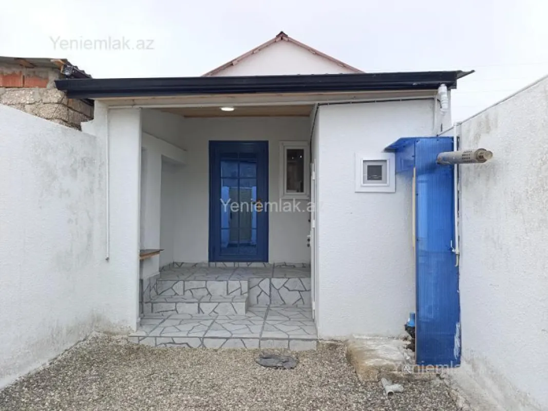 Satılır 2 otaqlı həyət evi 30 m²