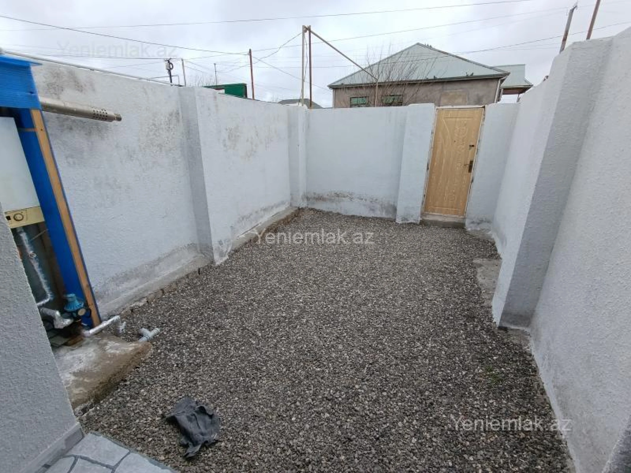 Satılır 2 otaqlı həyət evi 30 m²